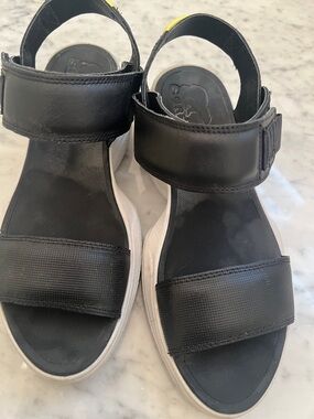 Black  Platform Velcro Strap Sandals